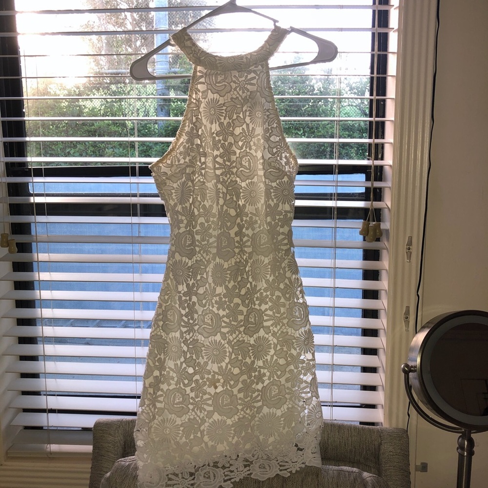 White lulus dress bodycon